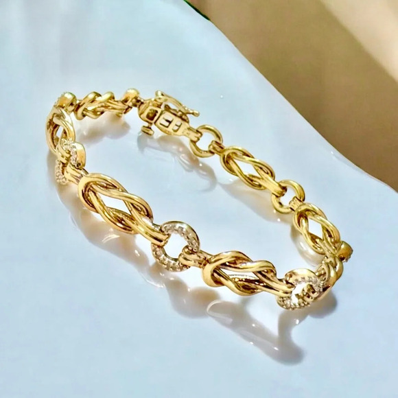96-Diamond Yellow Gold-Plated Love Knot Tennis Bracelet - Picture 8 of 12